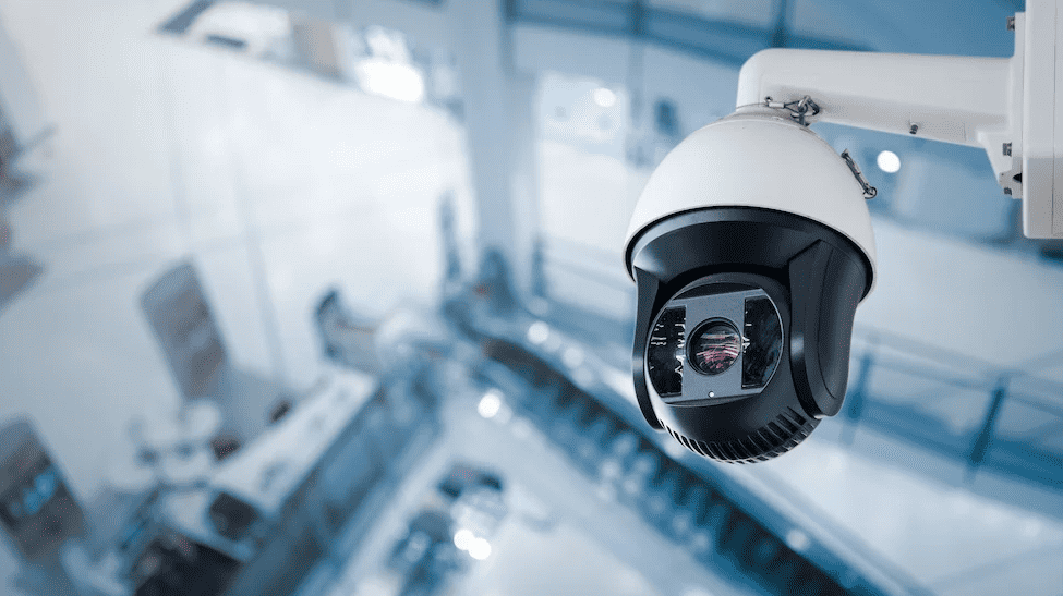 CCTV y Control de Acceso: Pilares de Seguridad Industrial